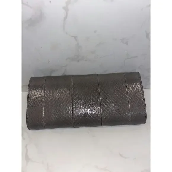 Gucci GG Marmont Envelope Clutch in Grey Leather - Like New - Picture 4 of 6